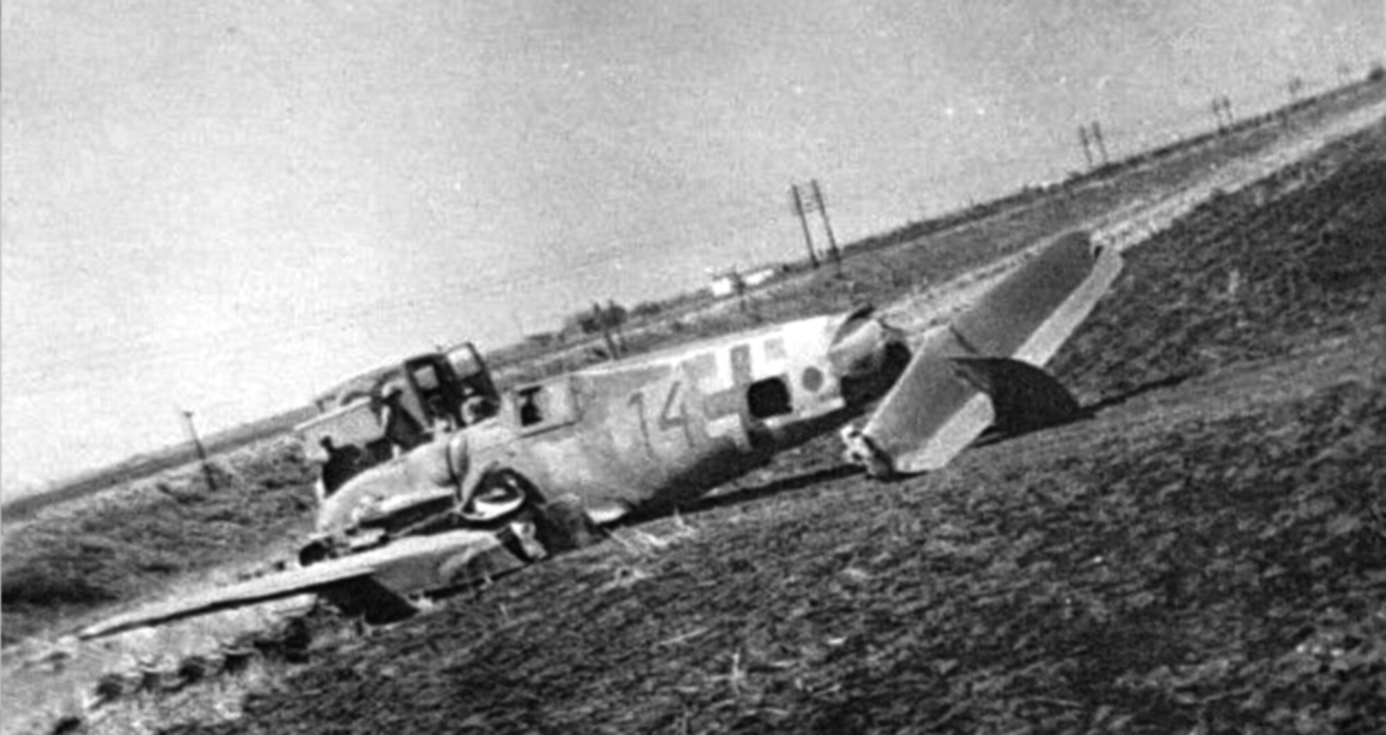 Messerschmitt Bf 109G6Trop 11.JG3 Black 14 Foggia Italy late 1943 eBay 01
