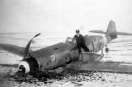 Asisbiz Messerschmitt Bf 109G14AS Erla 11.JG3 Black 1 Stfkpt Karl Heinz Willeke force landed Erndtebruck 01