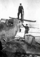 Asisbiz Messerschmitt Bf 109G14AS Erla 11.JG3 Black 1 Stfkpt Karl Heinz Willeke force landed Erndtebruck 03