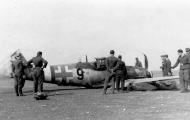 Asisbiz Messerschmitt Bf 109G6 JG3 Black 9 force landed 01