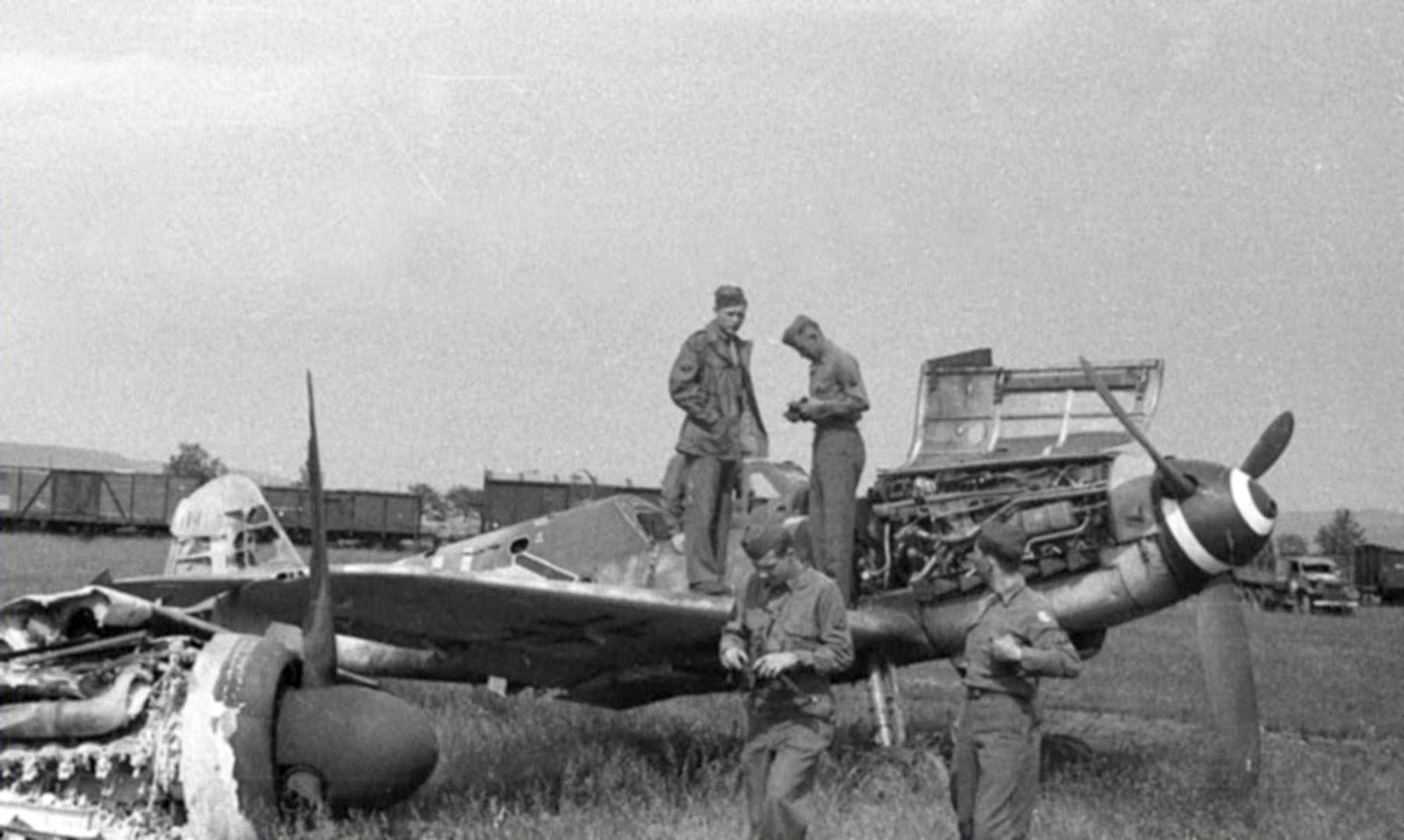 Messerschmitt Bf 109G10 Erla RVT Stab II.JG chevron stands abandoned unknown unit 1945 01