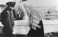 Asisbiz Messerschmitt Bf 109G2R6 6.JG5 Yellow 10 Hans Dobrich Stkz GJ+QR WNr 14800 Finland 1943 01