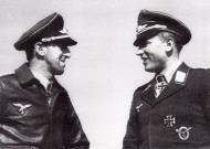 Asisbiz Aircrew Luftwaffe JG52 pilots Hermann Graf Alfred Grislawski Crimea July 1942 01