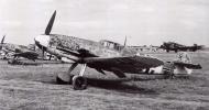 Asisbiz Messerschmitt Bf 109G2 Stab II.JG52 Winkel 1 foreground Russia Aug 1942 01