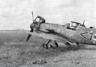 Asisbiz Messerschmitt Bf 109G2 Stab III.JG52 Winkel 1 Russia Aug 1942 01