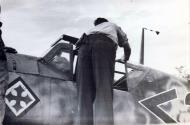 Asisbiz Messerschmitt Bf 109G2 Stab III.JG52 Winkel 2 Gordon Gollob Russia 29th Aug 1942 01