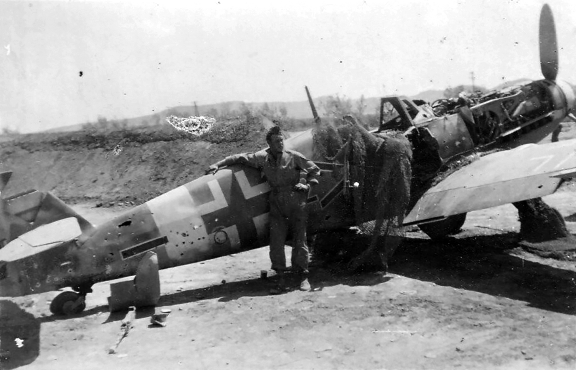 Messerschmitt Bf 109G Stab II.JG53 Black Chevron 2 abandoned at La Marsa April 1943 ebay 1