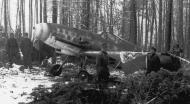 Asisbiz Messerschmitt Bf 109G14 Erla 12.JG53 Blue 4 WNr 462789 Germany 13th Jan 1945 05