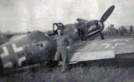 Asisbiz Messerschmitt Bf 109G14 Erla 3.JG53 Yellow 5 at Attenbaum bis Kassel 1945 ebay 01