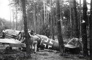 Asisbiz Messerschmitt Bf 109G6 JG53 White I WNr 160087 Braunschardt 1945 02