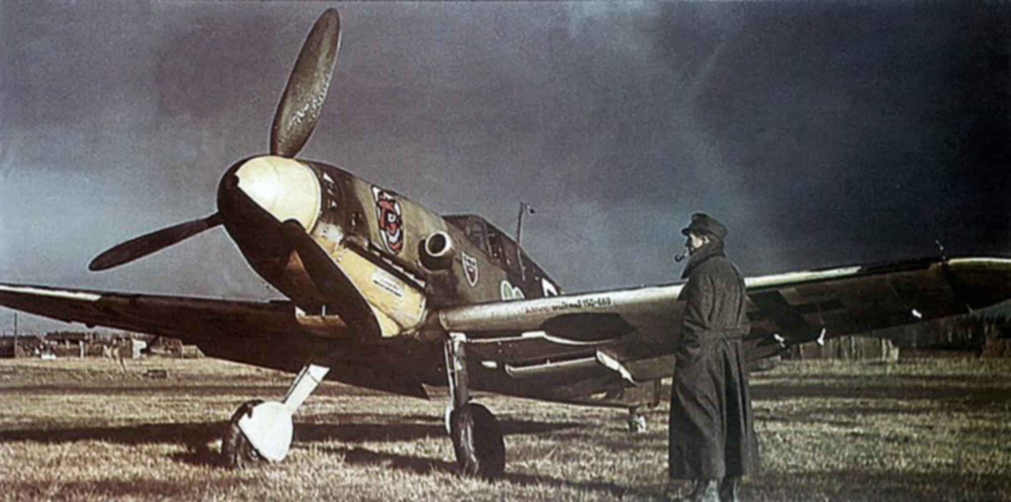 WW2 Picture Photo 1944 The exact moment when a Bf 109 crashed into ground 228 DE 