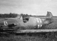 Asisbiz Messerschmitt Bf 109G2 6.JG77 Black 3 belly landed Russia Aug 1942 01