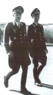 Asisbiz Aircrew Luftwaffe pilots Adolf Galland with his brother Fritz Galland 1942 01