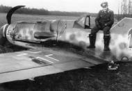 Asisbiz Aircrew Luftwaffe RVT pilot unknown unit with his force landed Bf 109G6 Erla Black 1 01
