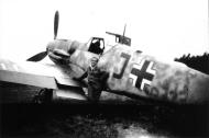 Asisbiz Messerschmitt Bf 109G5 Werkschutz Staffel Black J Otfried Baisch Germany 1944 01