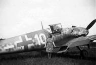 Asisbiz Messerschmitt Bf 109G6 Erla Reichsverteidigung White 10 unknown unit 02