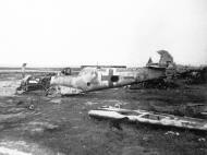 Asisbiz Messerschmitt Bf 109G6 RVT Red 2 WNr 163884 abandoned airframe unknown unit France 1944 01