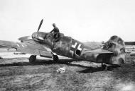 Asisbiz Messerschmitt Bf 109G6 Reichsverteidigung Red 28 unknown unit May 1945 02