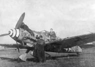 Asisbiz Messerschmitt Bf 109G6R3 Reichsverteidigung unknown unit and pilot 01