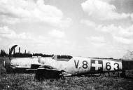 Asisbiz Messerschmitt Bf 109G6 RHAF 101 V8+63 belly landed Hungary 1944 01