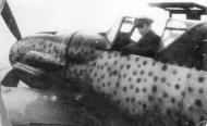 Asisbiz Messerschmitt Bf 109G6 ARR Aeronautica Regala Romana Black 338 Romania 1945 01
