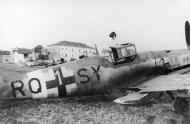Asisbiz Messerschmitt Bf 109G6R3 Stkz RQ+SY WNr 163599 ended up with ANR 2 Gruppo 1 Sqn Jun 1944 01