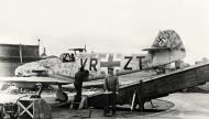 Asisbiz Messerschmitt Bf 109G6R6 Stammkennzeichen Stkz VR+ZT WNr 140138 undergoing a compass check 01