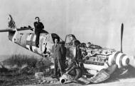 Asisbiz Messerschmitt Bf 109K4 10.JG27 Red 1 bar wreckage abandoned Germany 1944 01