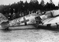 Asisbiz Messerschmitt Bf 109K4 1.JG77 White 1 WNr 334265 captured Amberg Schafhof Apr 1945 01