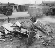 Asisbiz Messerschmitt Bf 110D Zerstorer Stkz VJ+OQ Rudolf Hess WNr 3869 at the railway Scotland May 1941 01