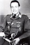 Asisbiz Aircrew Luftwaffe Bordfunker Helmut Fischer flew with Streib 01