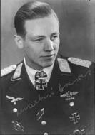 Asisbiz Aircrew Luftwaffe pilot II.NJG1 Martin Drewes 02