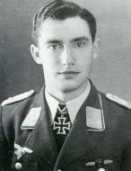 Asisbiz Aircrew Luftwaffe pilot III.NJG1 Wilhelm Johnen 01