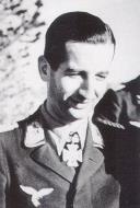 Asisbiz Aircrew Luftwaffe pilot NJG1 Wolfgang Falck 06