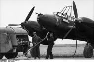 Asisbiz Messerschmitt Bf 110E Zerstorer 6.NJG1 G9+CP Deelen Arnhem 03