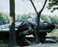 Asisbiz Messerschmitt Bf 110C Zerstorer 8.ZG76 2N+HN Stkz BB+UH WNr 3513 accident Laval Airfield 1940 01