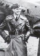 Asisbiz Aircrew Luftwaffe pilot JG1422 Wilhelm Schaefer 01