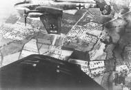 Asisbiz Messerschmitt Bf 110C Zerstorer 6.ZG76 M8+CP during Battle of Britain 10th Sep 1940 NIOD2