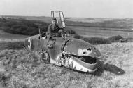 Asisbiz Messerschmitt Bf 110C Zerstorer 7.ZG76 M8+KR being salvaged France 01