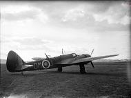 Asisbiz Bristol Blenheim IV RAF 107Sqn OMJ England 1940