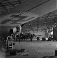 Asisbiz Bristol Blenheim IV FAF LeLv46 BL1xx preparing for its next mission from Tikkakoski 7th Mar 1940 6031