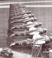 Asisbiz Blenheim IV RAF 53Sqn TEN L4841 line up England Jan 1939 01