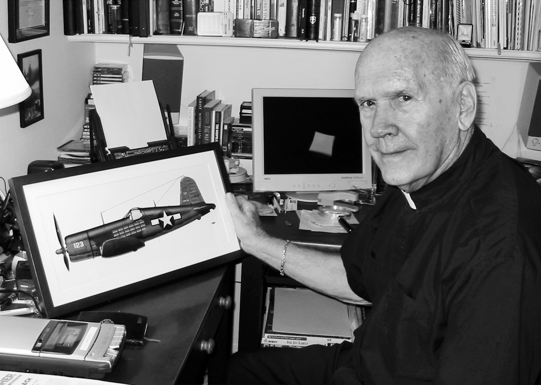 Aircrew VMF-111 Devil Dogs 2nd Lt William Magill at home May 2010 01