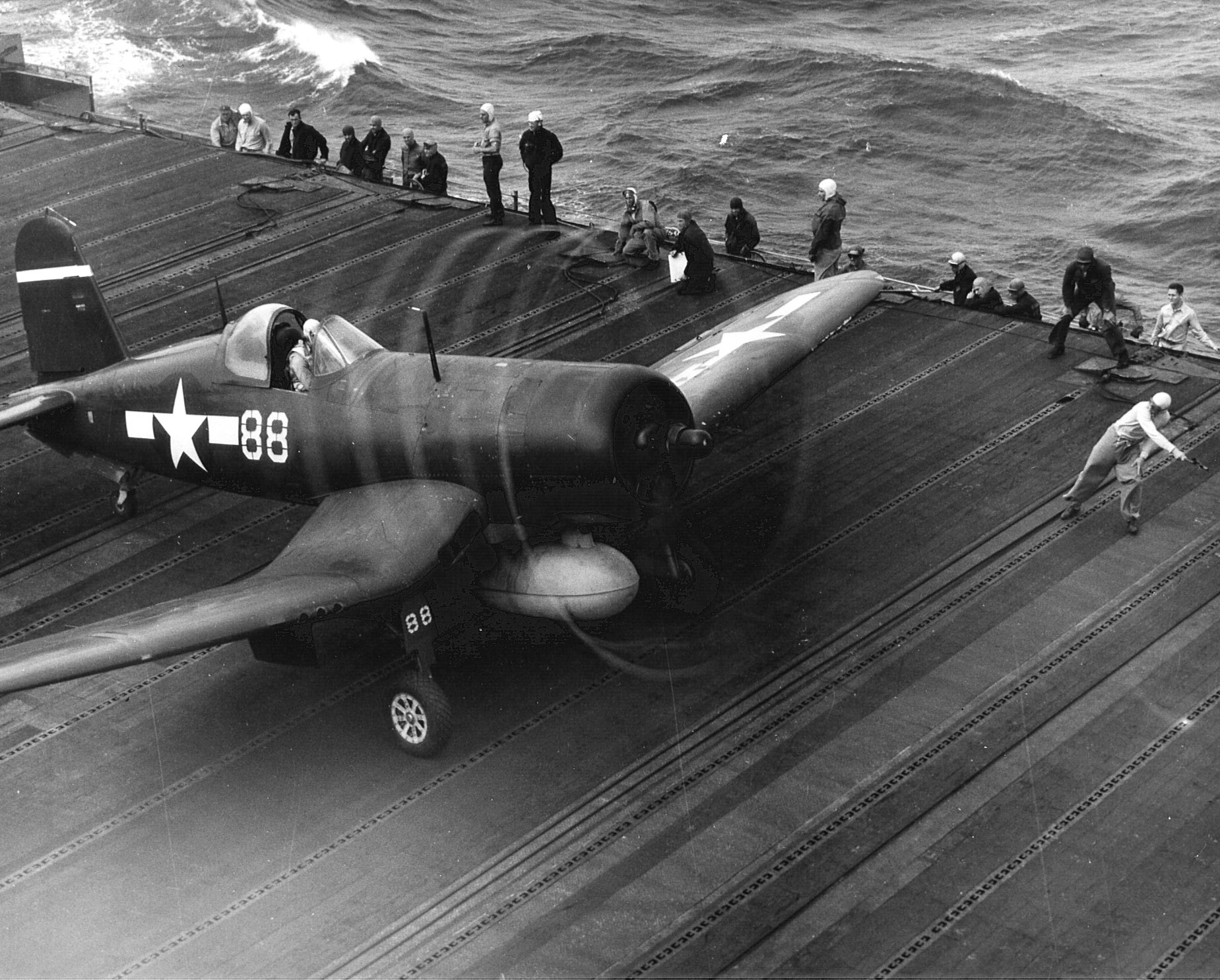 Vought F4U-1D Corsair CAG 15 White 88 launches from CV-9 USS Essex 25th Jan 1945 01