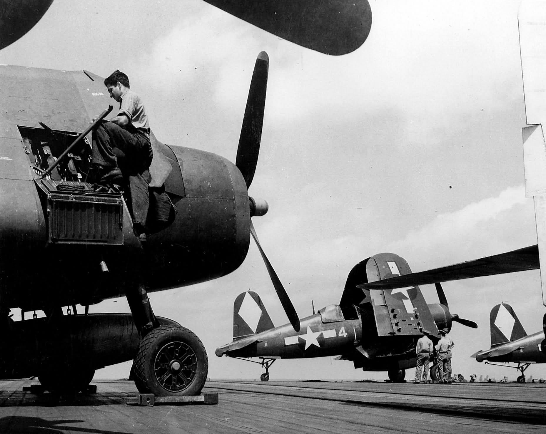 Vought F4U-1D Corsair VF-5 White 4 and F6F Hellcat on board USS Yorktown CV-10 1945 01