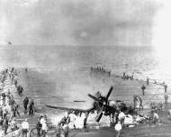 Asisbiz Vought F4U 4 Corsair landing accident aboard USS Oriskany off Korea 6th Mar 1953 01