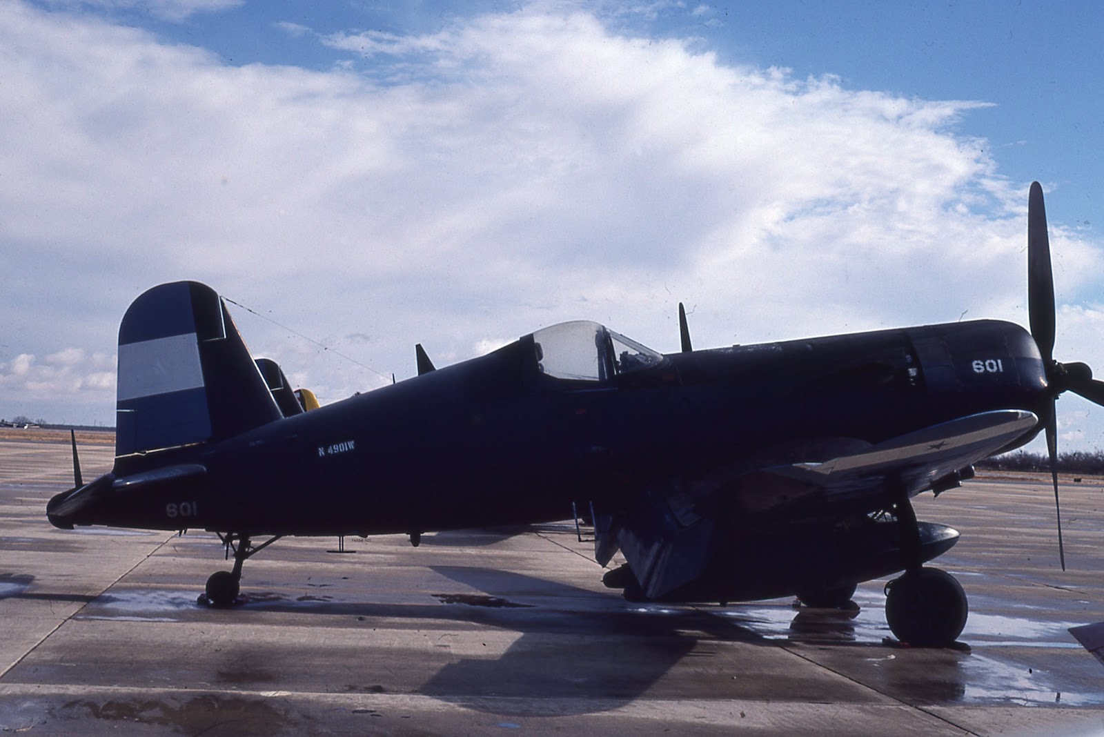 Vought F4U-5N Corsair civil N4901W former Honduras AF 23rd Dec 1979 03