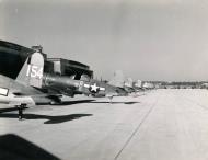 Asisbiz Corsairs based at Robins Army Air Field White 2GCS 01