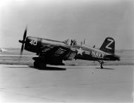 Asisbiz Vought F4U 4B Corsair NARTU White Z40 BuNo 63069 at Scott AFB IL en route to Litchfield Park Storage 01