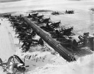 Asisbiz Vought F4U Corsairs factory fresh awaiting unit dispersal 02